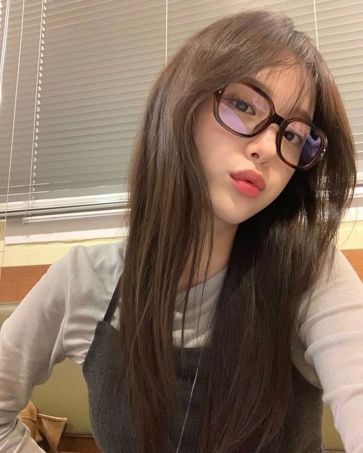 Chị Hồng